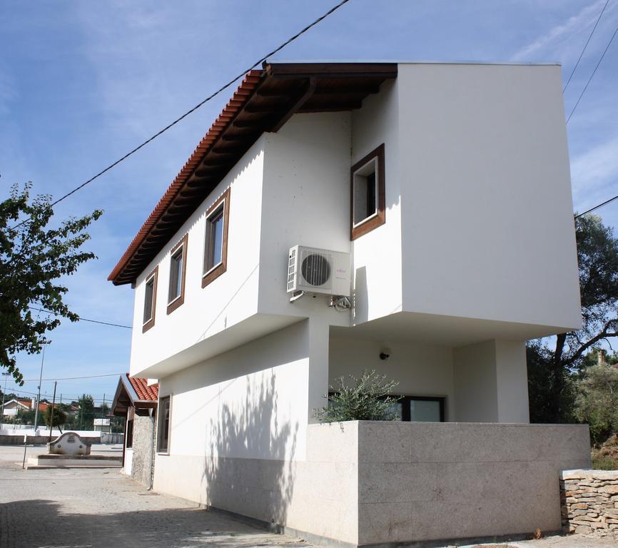 米兰德拉Casa Do Ferrador别墅 外观 照片